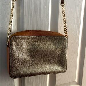 Michael Kors EW Crossbody Bag Vanilla